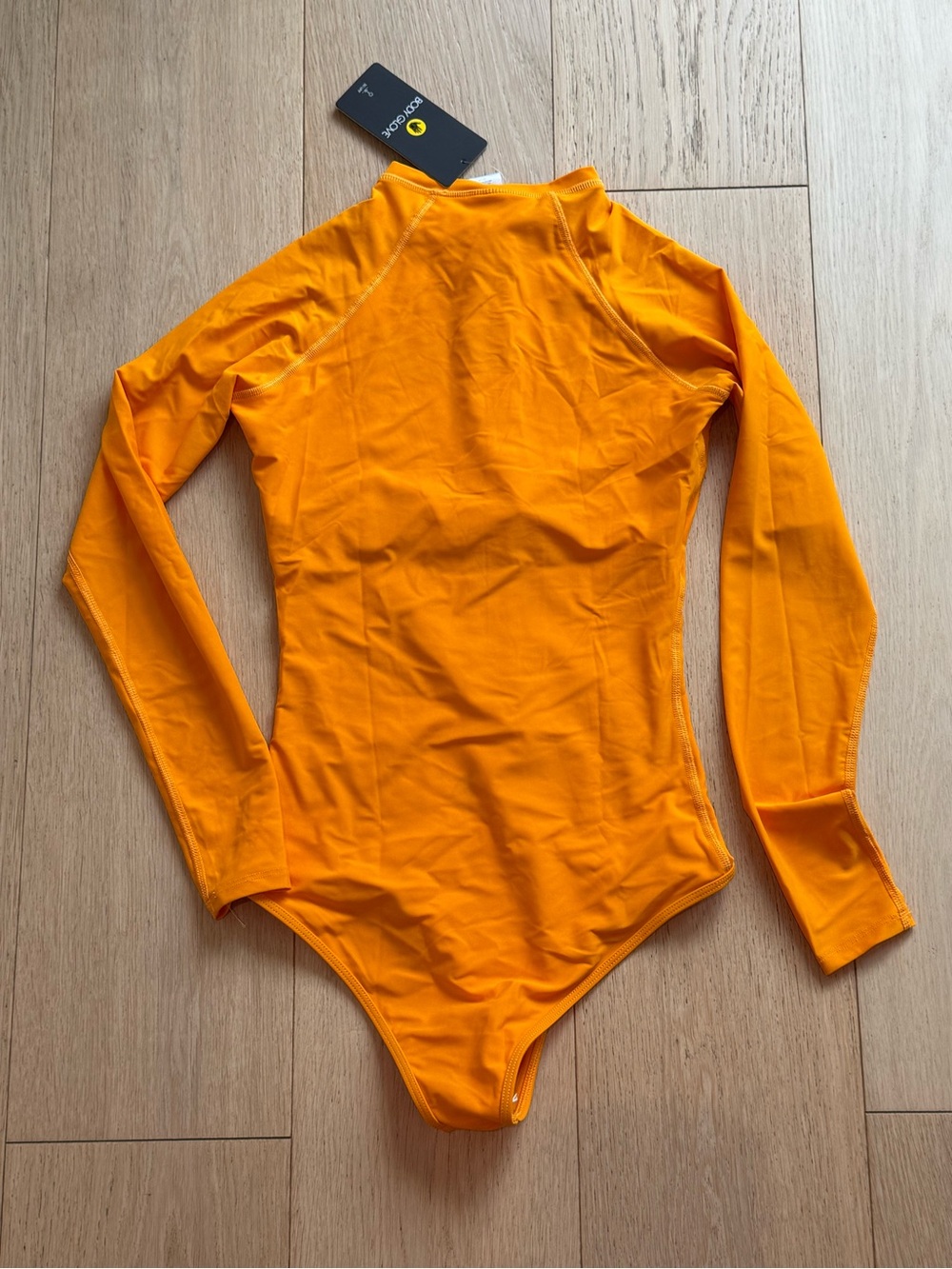 Body Glove Apricot Orange Long Sleeve Zip One Piece Swimsuit Rash Guard NWT S - Picture 3 of 4